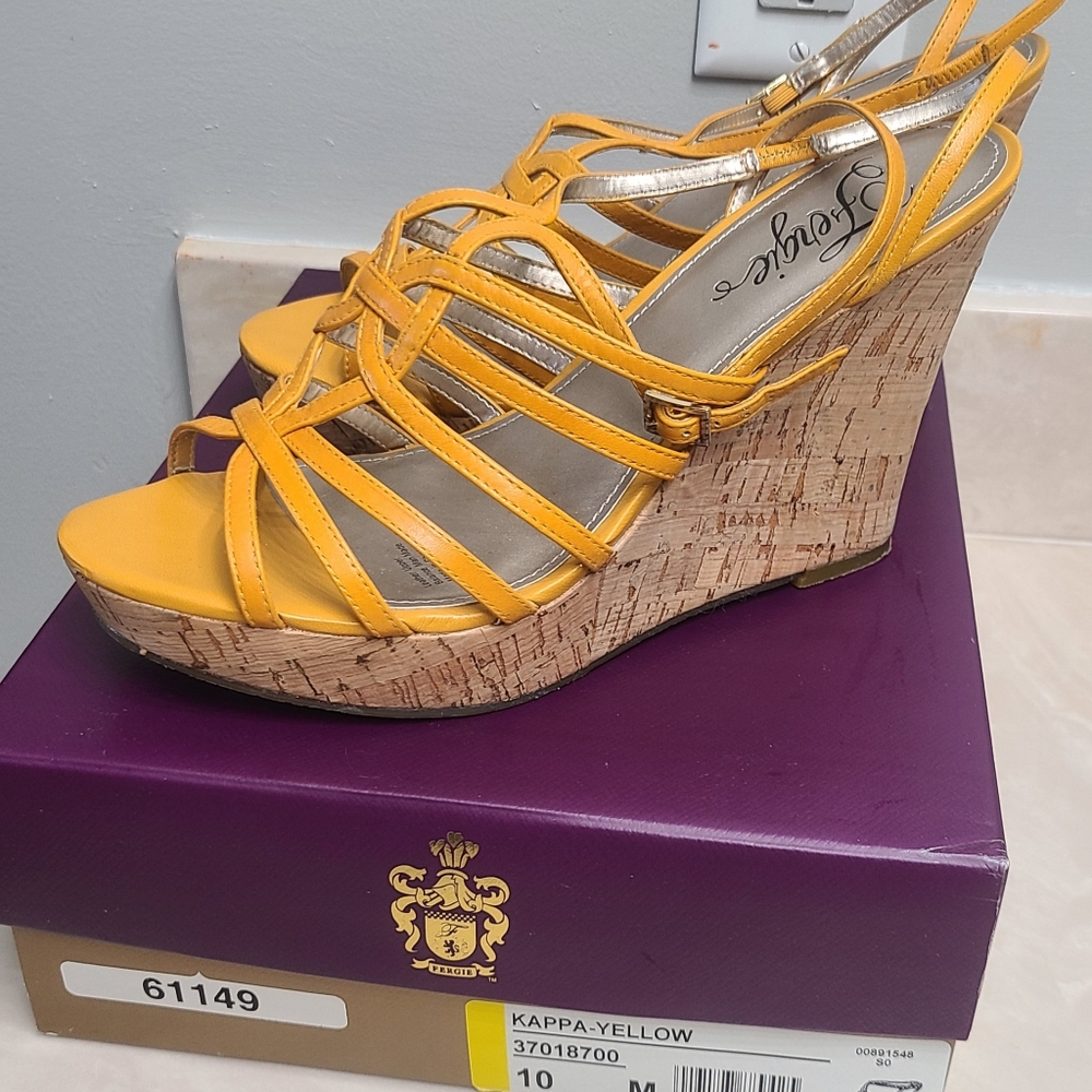 Fergie Wedge Sandles